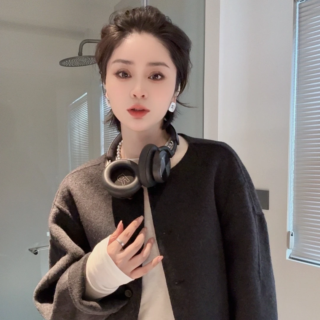 FANYE 2024冬季新品休闲慵懒风圆领短大衣023