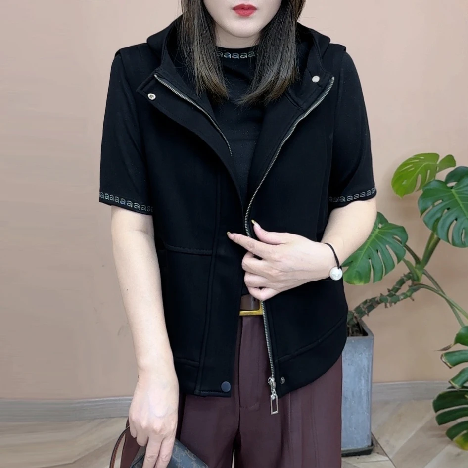 2024秋季新品时尚百搭款休闲纯色气质设计简约女士无袖马甲7595