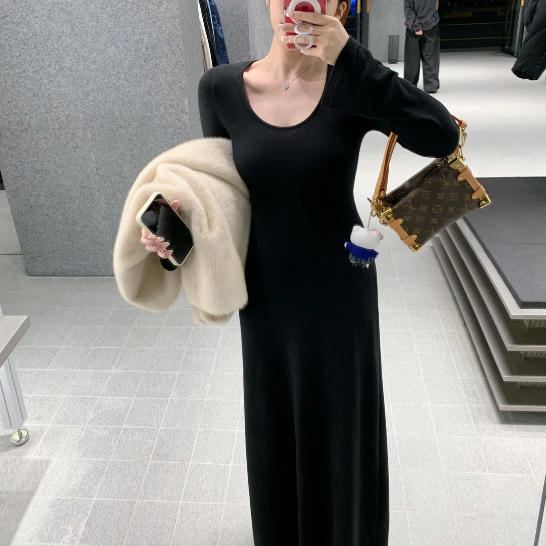 ZHIZHICHIC【双面绒连衣裙】秋冬万能两面薄绒修身喇叭袖显瘦连衣裙