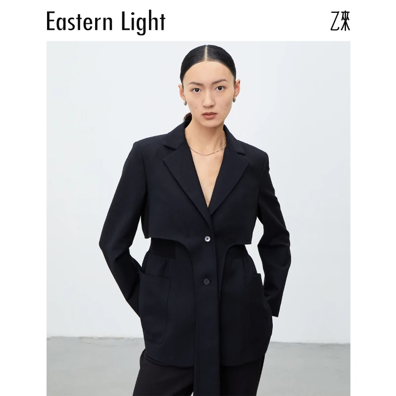 【999三件】Eastern Light乙来假两件收腰西装外套女士黑色通勤西服