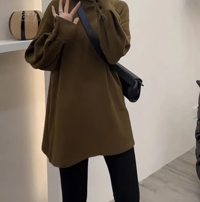 加绒中长款保暖t恤女秋冬新款宽松遮肚大码长袖外套上衣袖扣7731