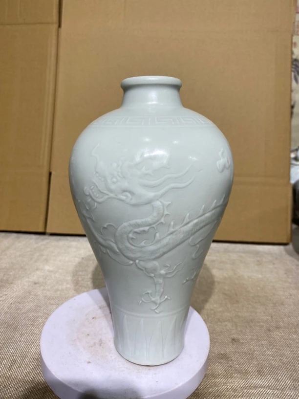 枢府瓷梅瓶高货藏品