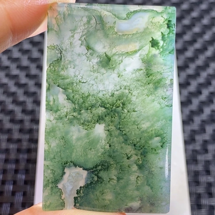 玛瑙/玉髓颈饰未镶嵌森*