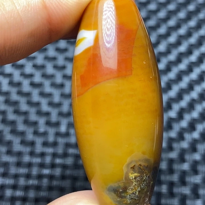 玛瑙/玉髓颈饰未镶嵌二*