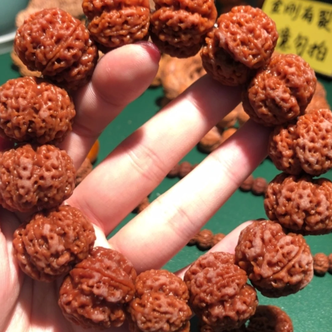 【闪购商品】金刚菩提吊坠不****子梅花蜂王。25