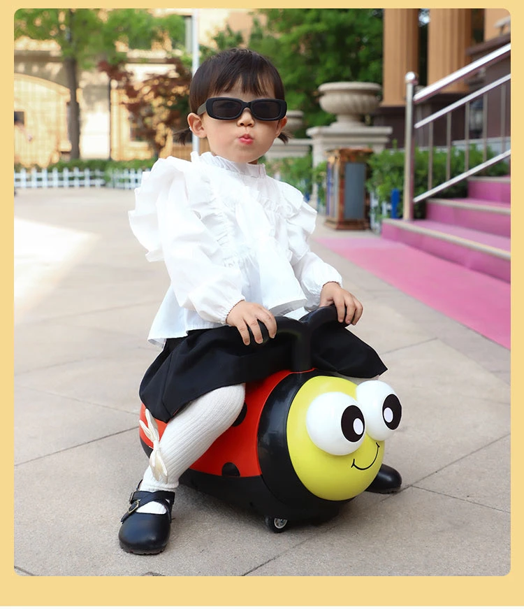 儿童新款瓢虫助步溜溜滑行车可坐3周岁以下宝宝高端豪华的造型