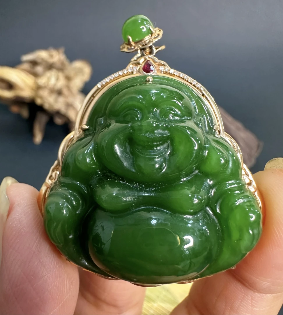 18K金镶碧玉佛吊坠