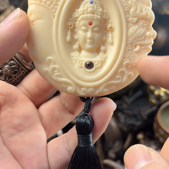都是铜器铜器铜器