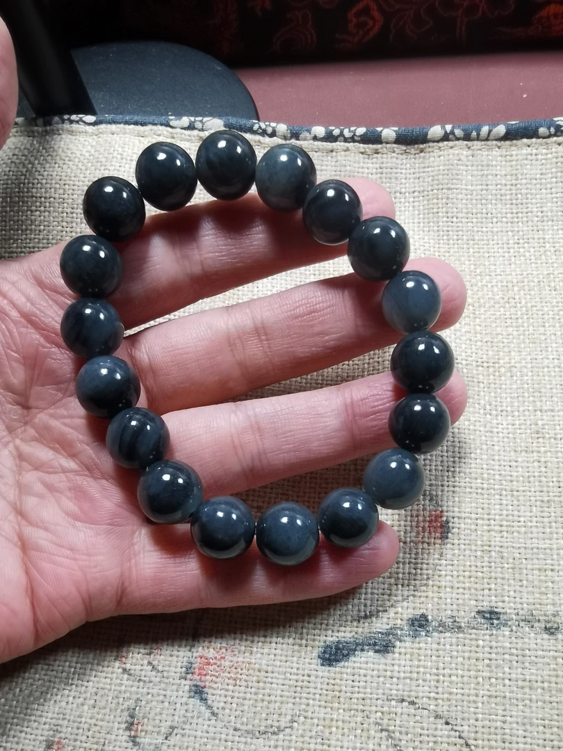 和田玉青花手串