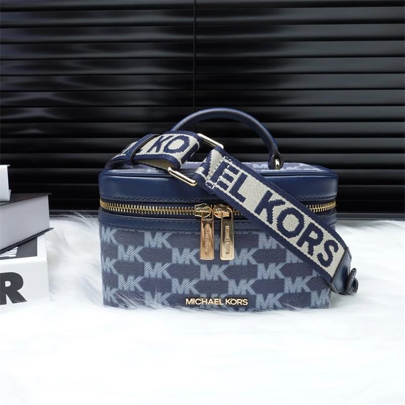 95新 MICHAEL KORS/迈克高仕 单肩包/T_ZY0000396619