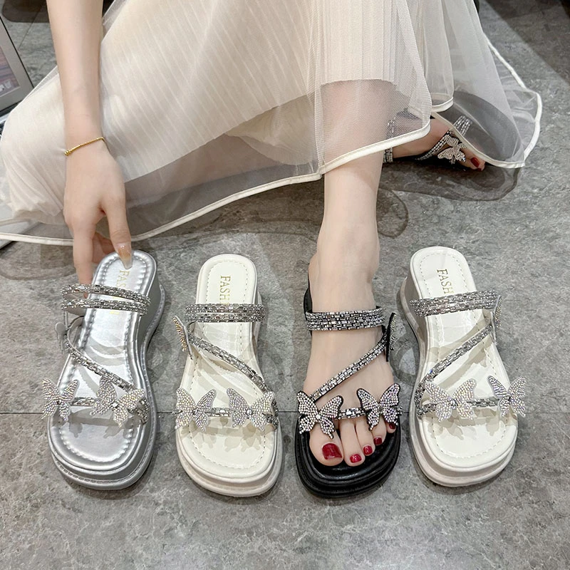 拖鞋女夏外穿配裙子2025年新款高级感凉拖鞋法式绝美小香风一字拖