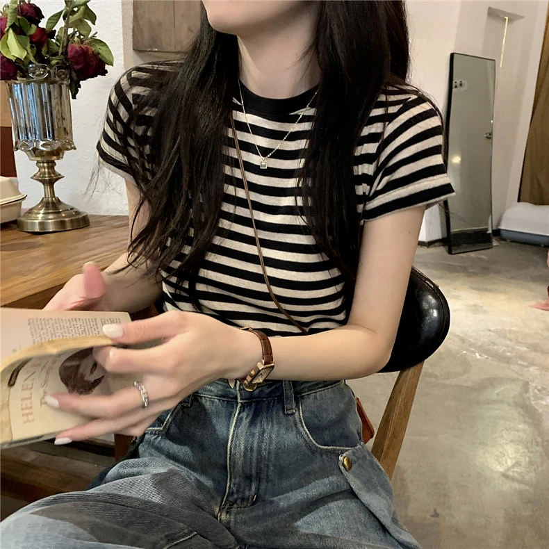 条纹正肩打底衫夏季2025新款设计感小众短袖T恤女装美式复古上衣