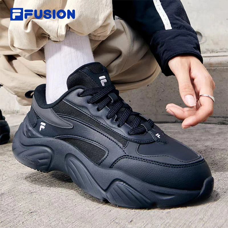 【皮面】FILA斐乐黑武士海螺冬季保暖黑色休闲老爹鞋男T12M441513F