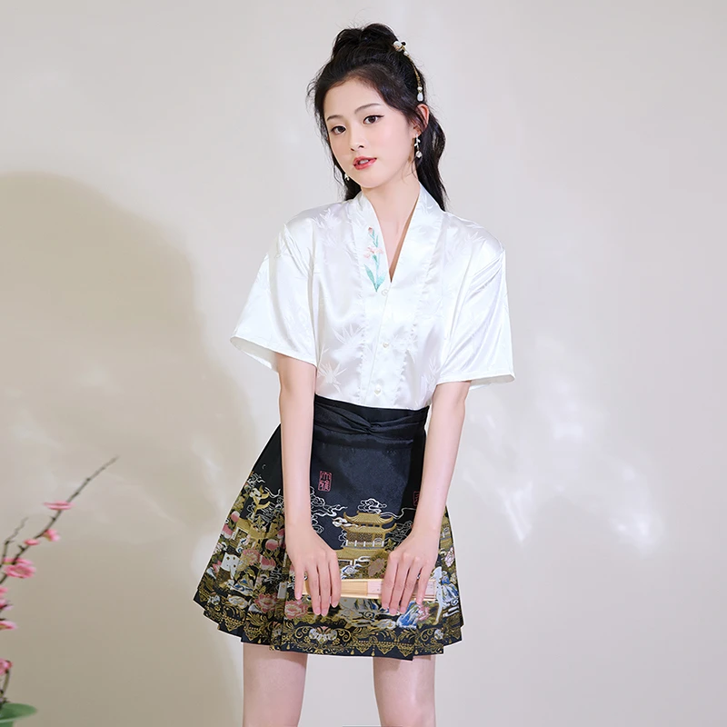 实拍现货织金妆花汉服马面裙新中式国风名族风刺绣马面裙夏季短裙