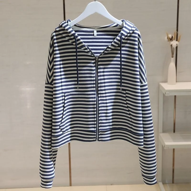 culv条纹连帽卫衣女长袖2024春秋新款宽松显瘦百搭短款外套上衣潮