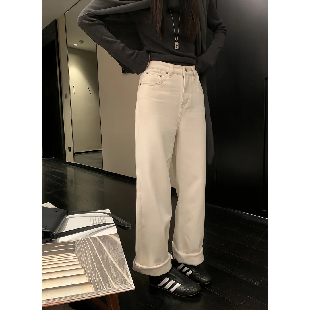 区区欧阳Pr@da老 经典百搭磨毛白色牛仔裤女冬季新款美式复古直