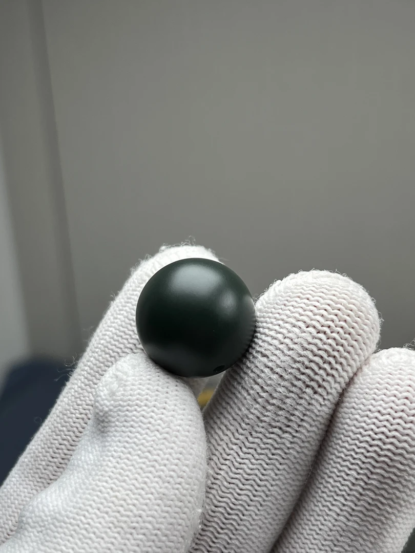 孔道有过渡色新疆和田玉塔青蓝调圆珠直径18.2mm