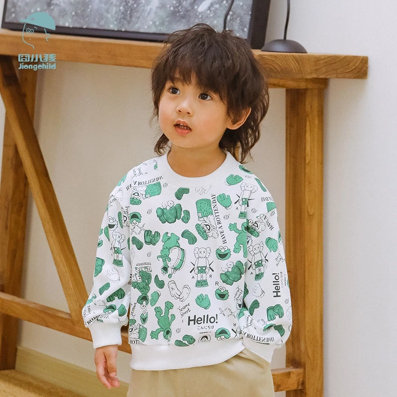 品牌男童新款卫衣秋款帅气宝宝卡通儿童装长袖T桖XBE35437