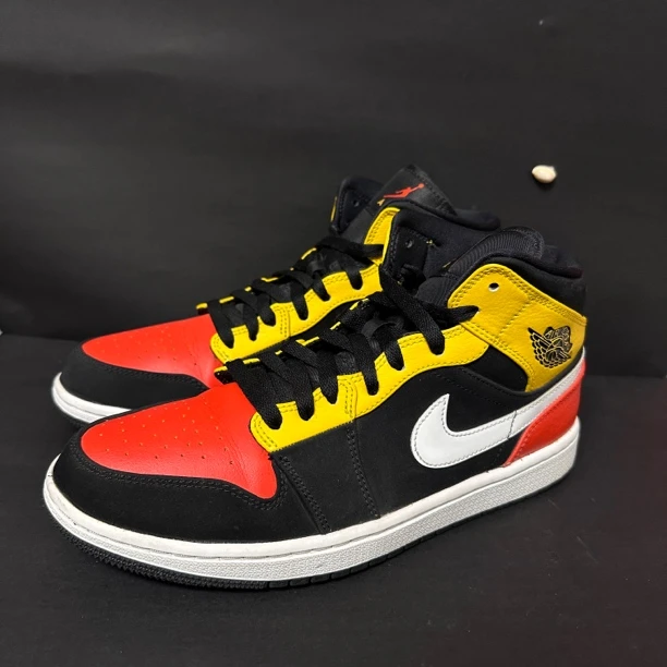二手/43码Nike aj1 番茄炒蛋 中帮复古篮球鞋板鞋 假一赔四