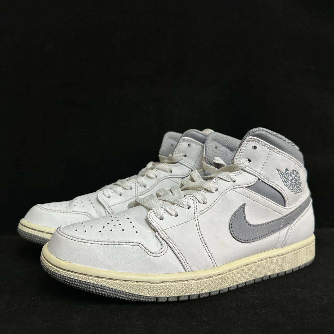 二手/ 41码/ aj1 氧化中底 中帮 复古篮球鞋 假一罚四
