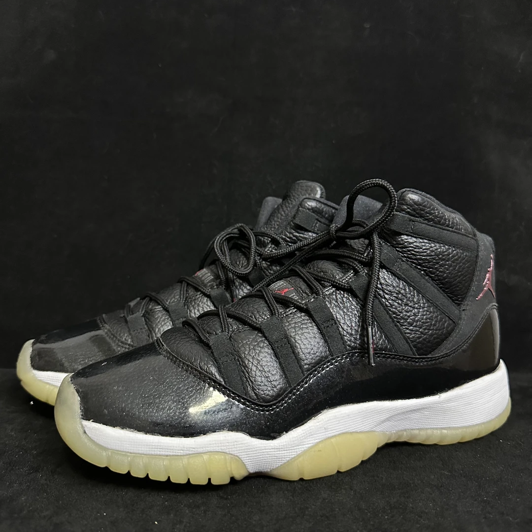 二手/ 40码/ aj11 暗黑色 漆皮 复古篮球鞋 假一罚四 公价2589