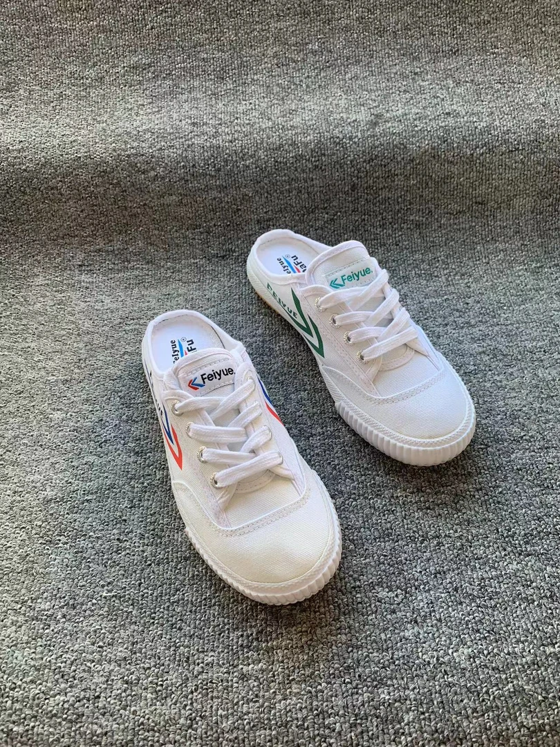 品牌 女鞋低帮半托帆布鞋553