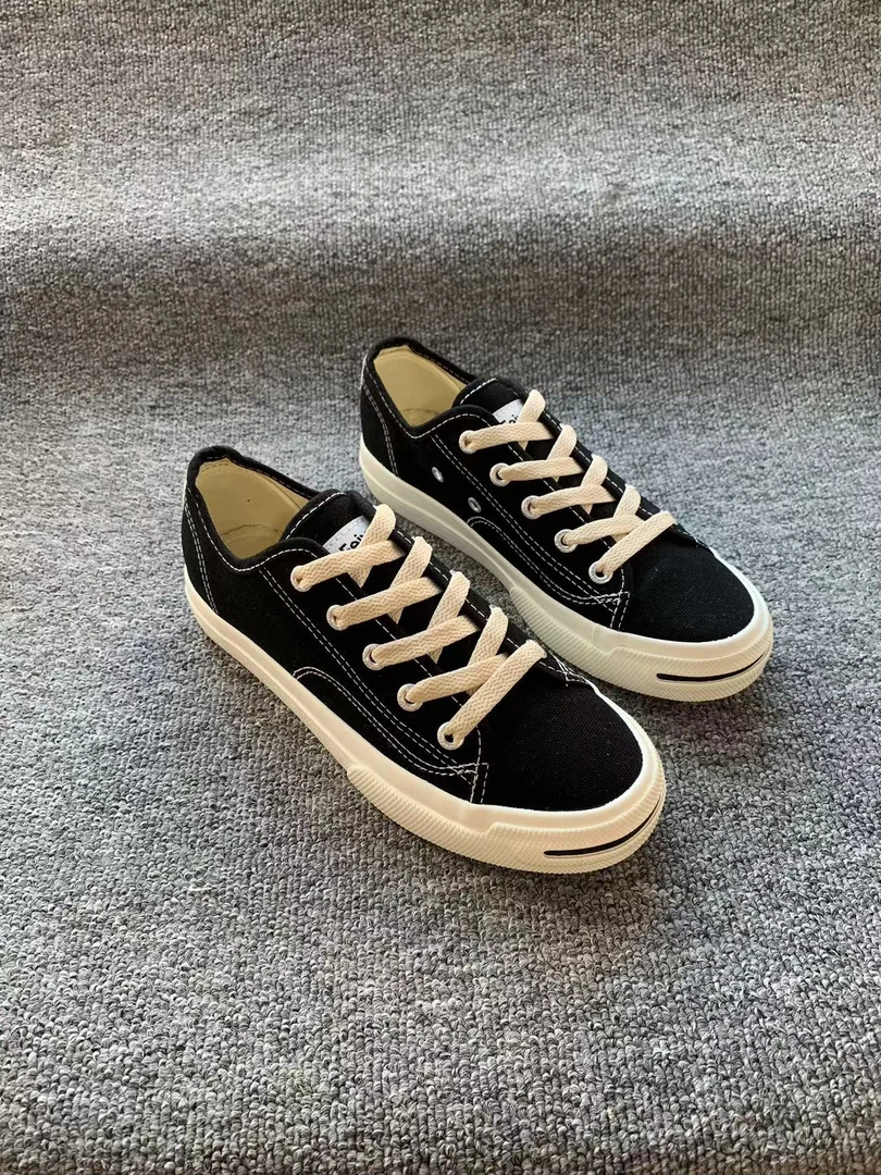 品牌 女鞋低帮黑色开口笑帆布鞋554