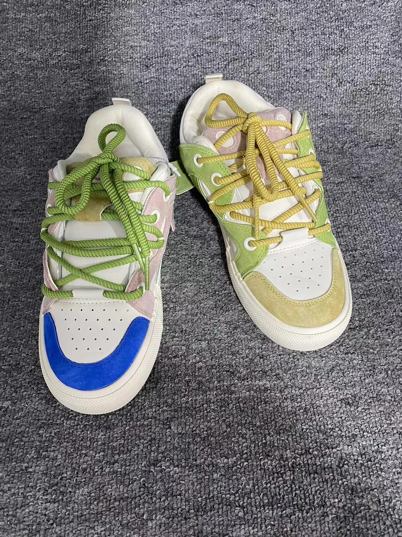 女鞋低帮休闲板鞋670