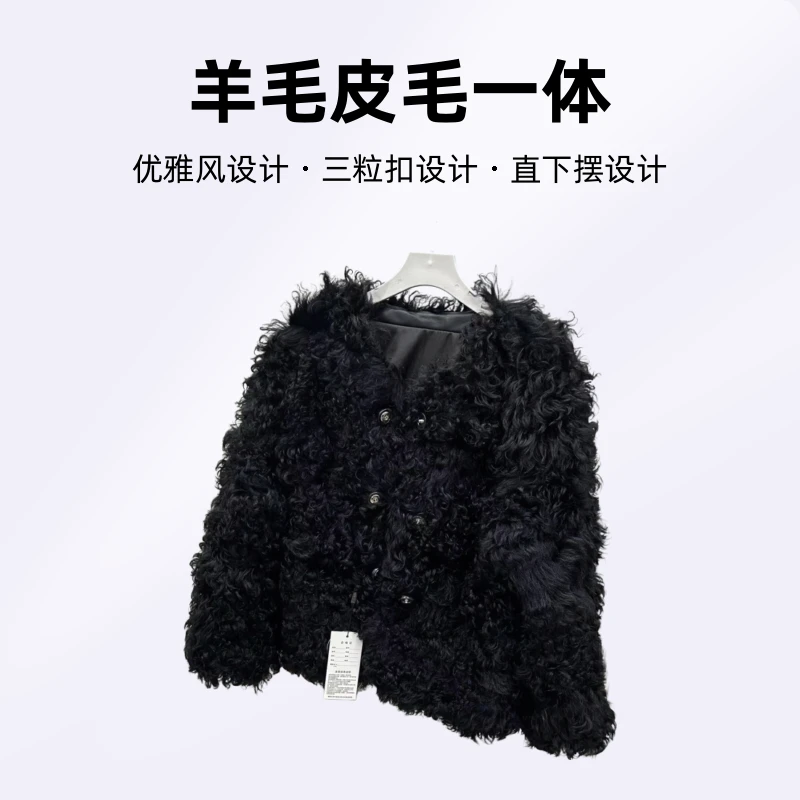 羊毛皮毛一体女款外套，上衣女外套秋冬厚外套轻奢气质小香风重工。