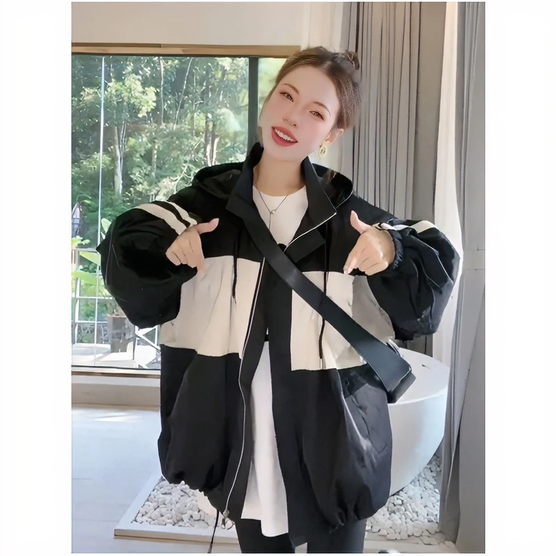 春秋2025新款韩版大码拼色工装夹克外套女宽松连帽拉链冲锋衣开衫