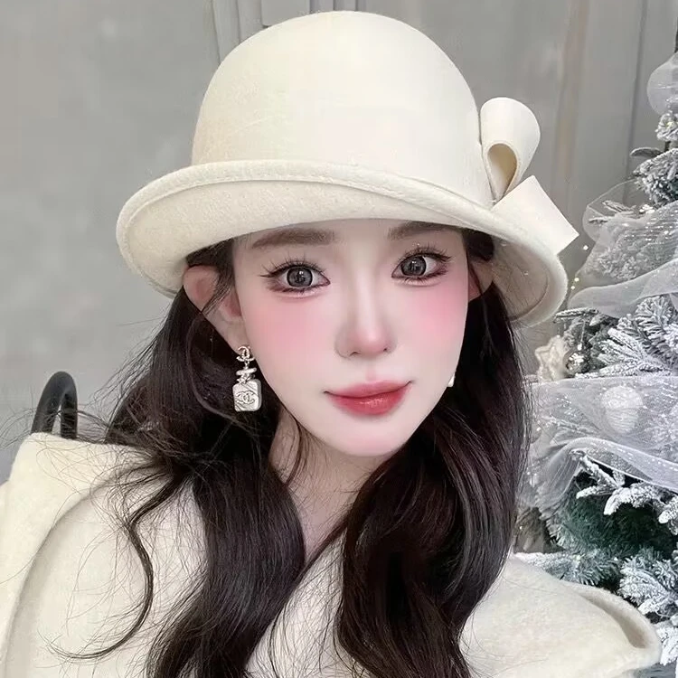 秋冬绵羊毛帽子女法式显脸小毛呢盆帽渔夫帽赫本风蝴蝶结纯色毡帽