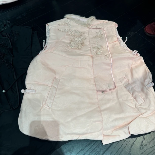 1616#《水貂袖口》红人上新百搭宽松复古中式网红马甲