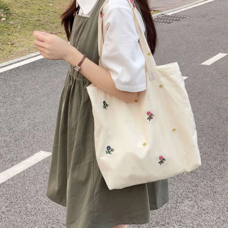 田田推荐【刺绣包包】夏日小清新刺绣日系帆布包