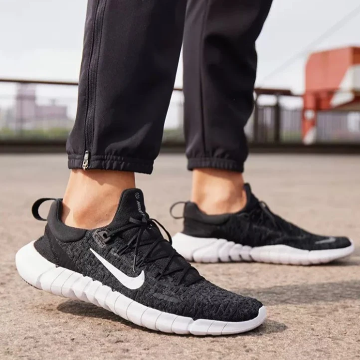 NIKE耐克跑步鞋轻便赤足训练鞋透气运动鞋CZ1884-001户外缓震舒适