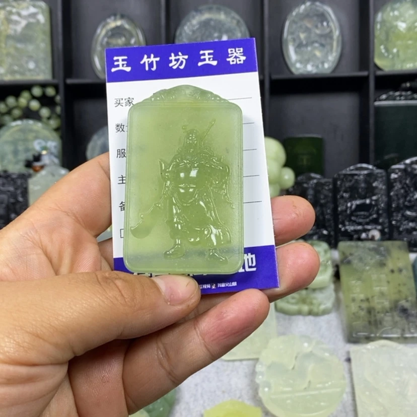 【闪购商品】蛇纹石玉颈饰未镶嵌鱼*