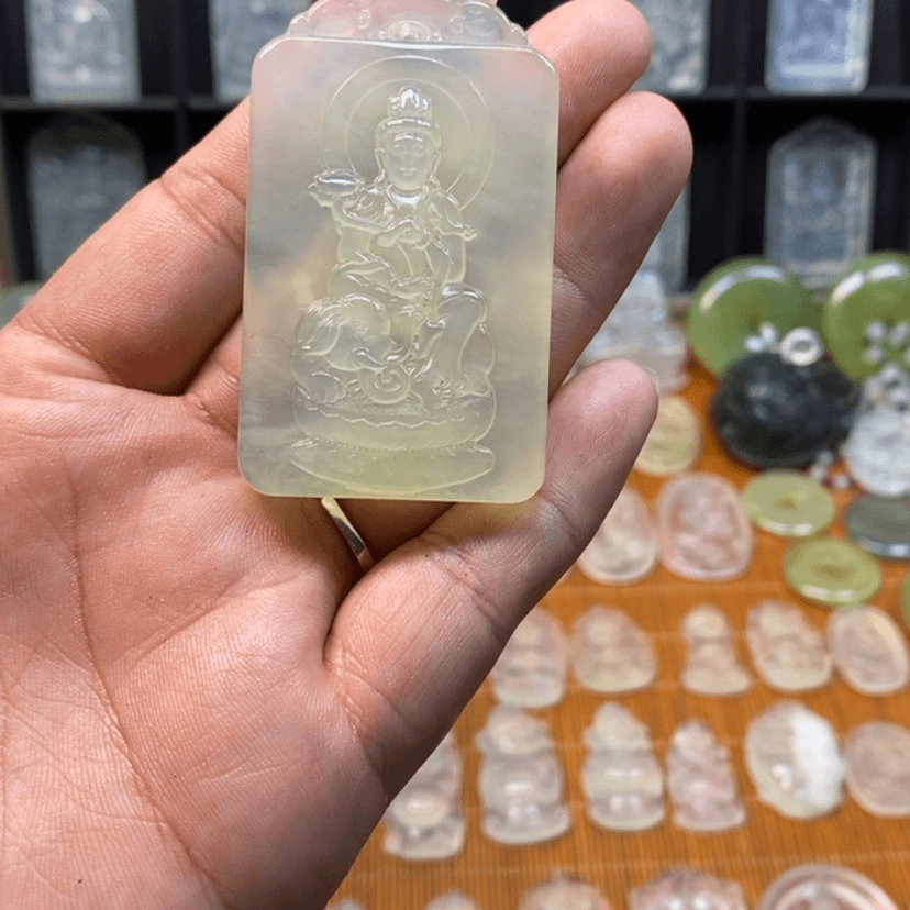 【闪购商品】蛇纹石玉颈饰未镶嵌