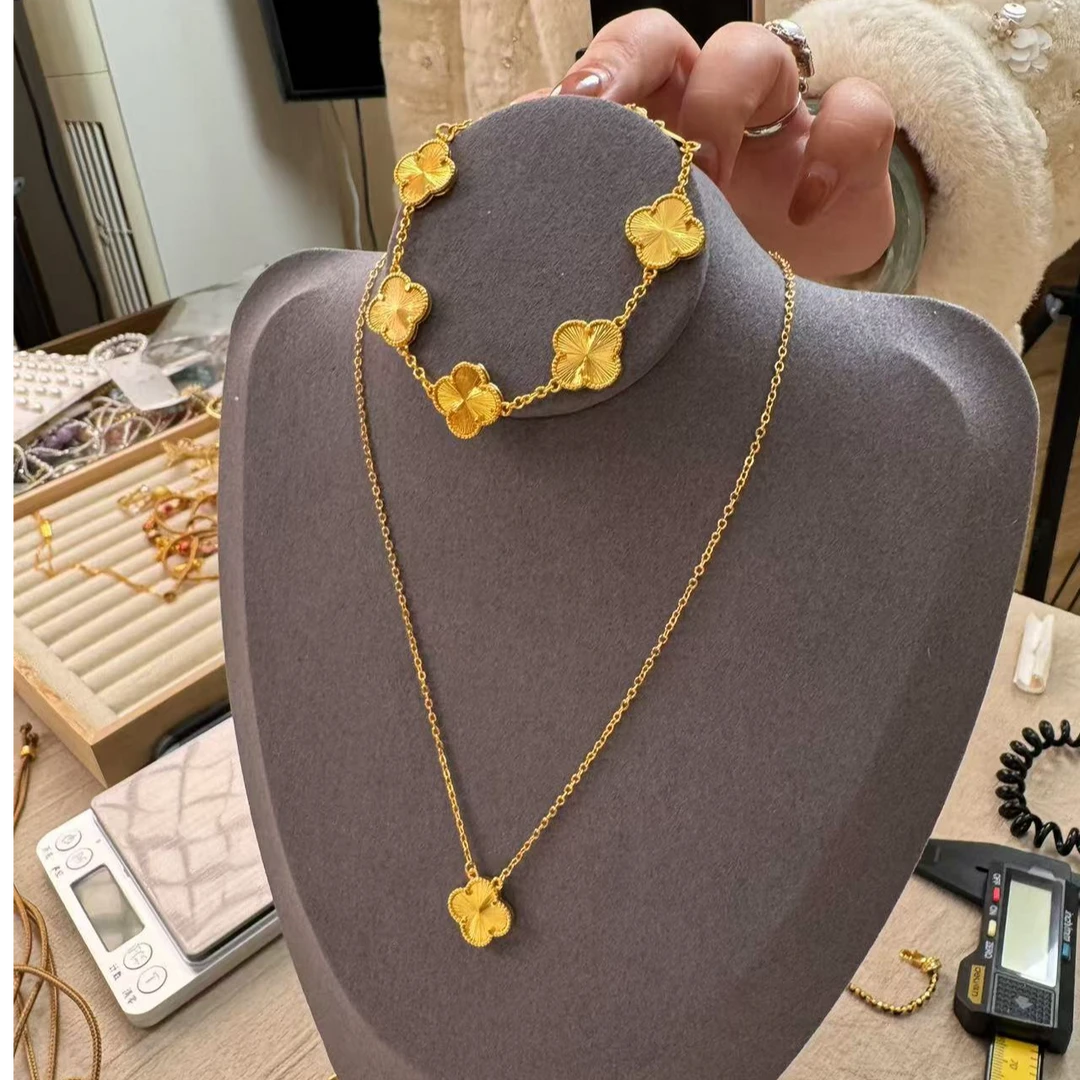 铜合金锆石项链 铜合金镭射五花首饰项链百搭时尚轻奢精美金色