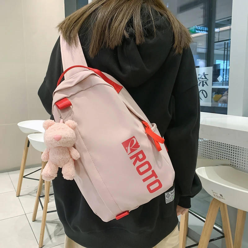 圣利威胸包男潮牌2023新款女大容量休闲百搭单肩斜挎包1107