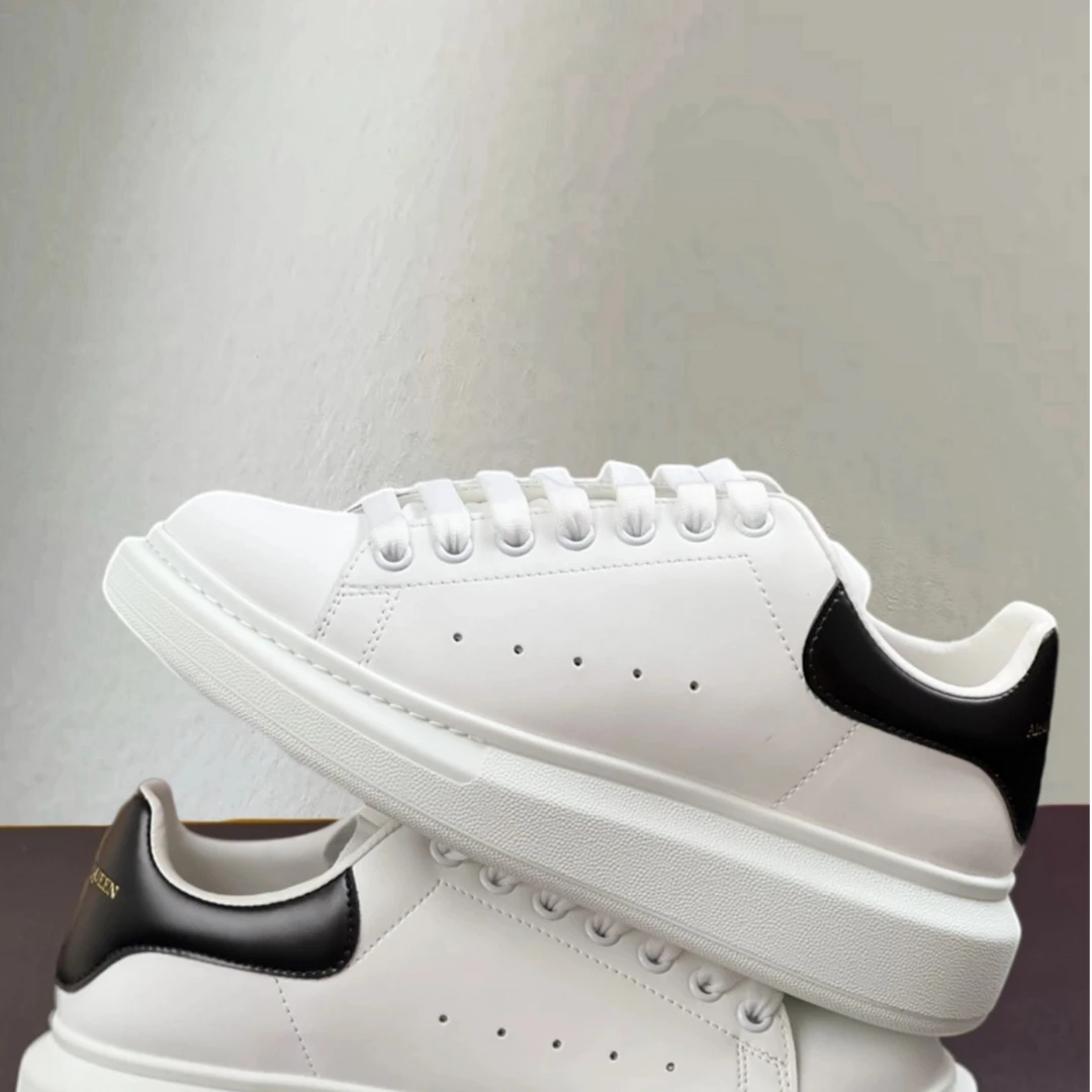 (轻奢名品）24SS新款时尚休闲鞋