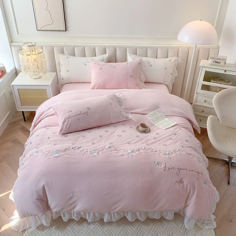 230g全消光牛奶绒四件套 藤蔓蝶香冬季床品套件