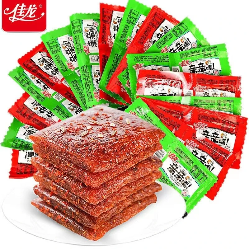 儿时零食童年亲亲嘴辣条一包 包装颜色随机  包邮