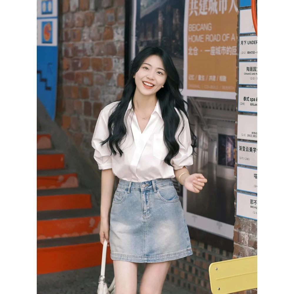 夏季宽松慵懒休闲别致独特上衣设计感时尚气质绝美V领交叉衬衫女