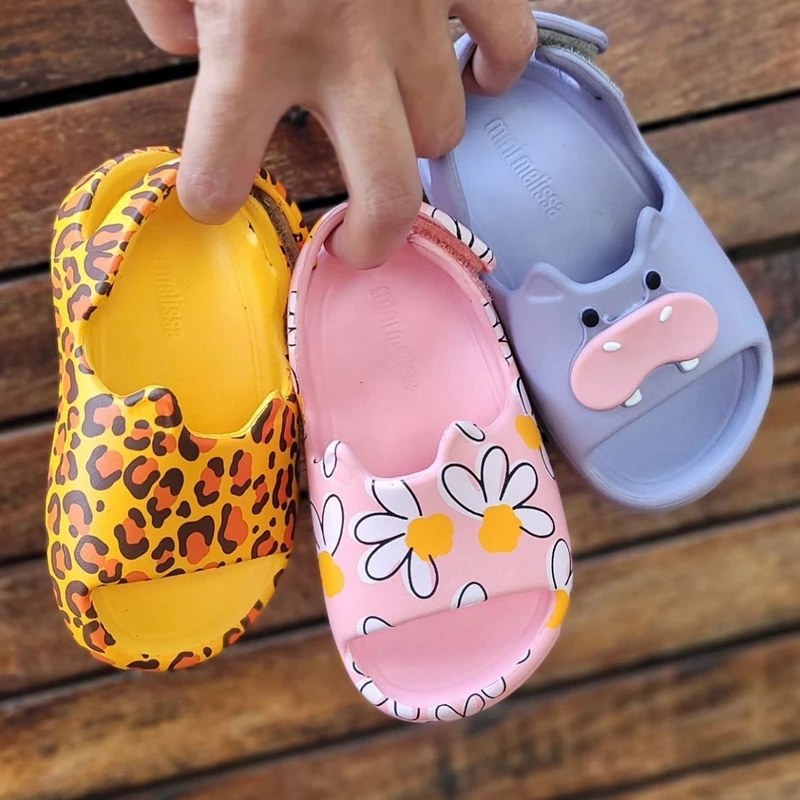 正品香香鞋新款河马儿童凉鞋果冻鞋男女童宝宝夏季露趾童鞋时尚