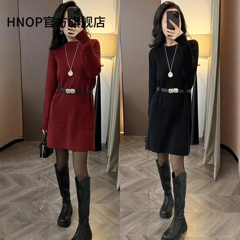 法式慵懒风金线亮丝红色毛衣裙女秋冬气质显瘦腰带打底针织连衣裙