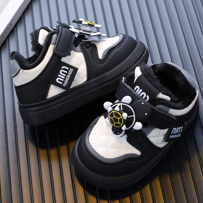 2024秋冬款儿童运动鞋1-2-3岁学步鞋加绒保暖宝宝棉鞋男女童板鞋