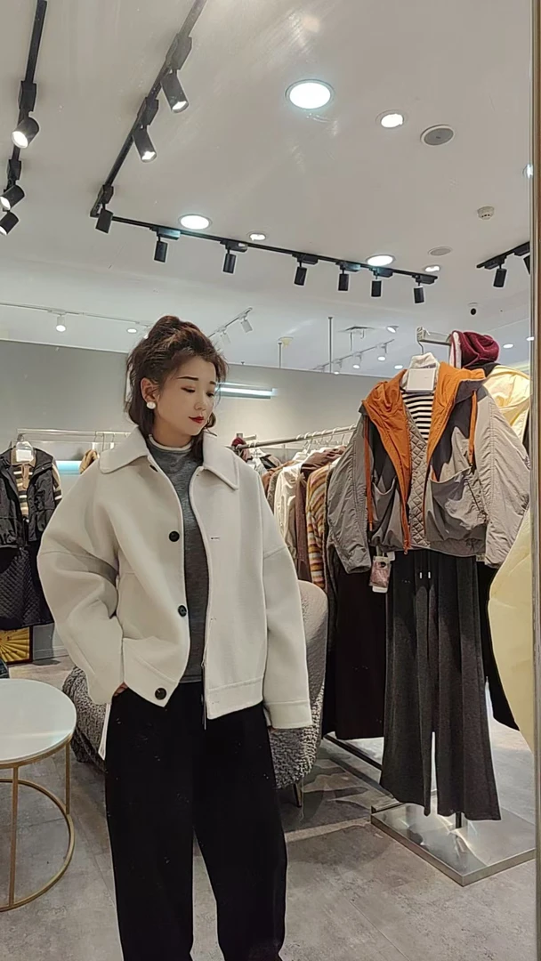 双面呢羊绒大衣达芙贝