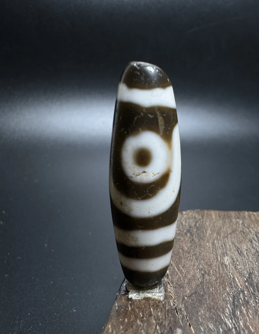 谢师傅玛瑙两眼单珠