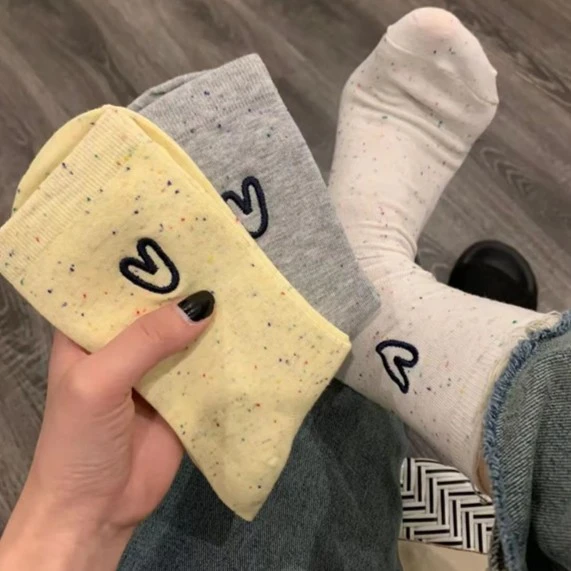 情侣袜潮袜可爱堆堆袜新款提花点子纱爱心袜子女秋冬款弹力长筒袜