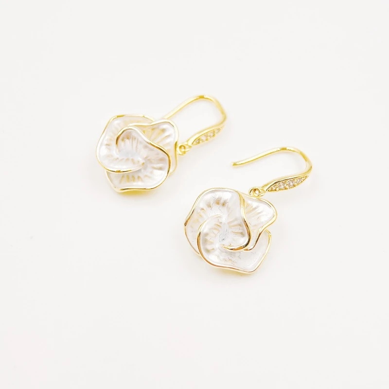 铜合金珐琅耳饰 【1844】米兰/洛蒂·芳汀/BUTTERFLY/无蕊之花耳钩