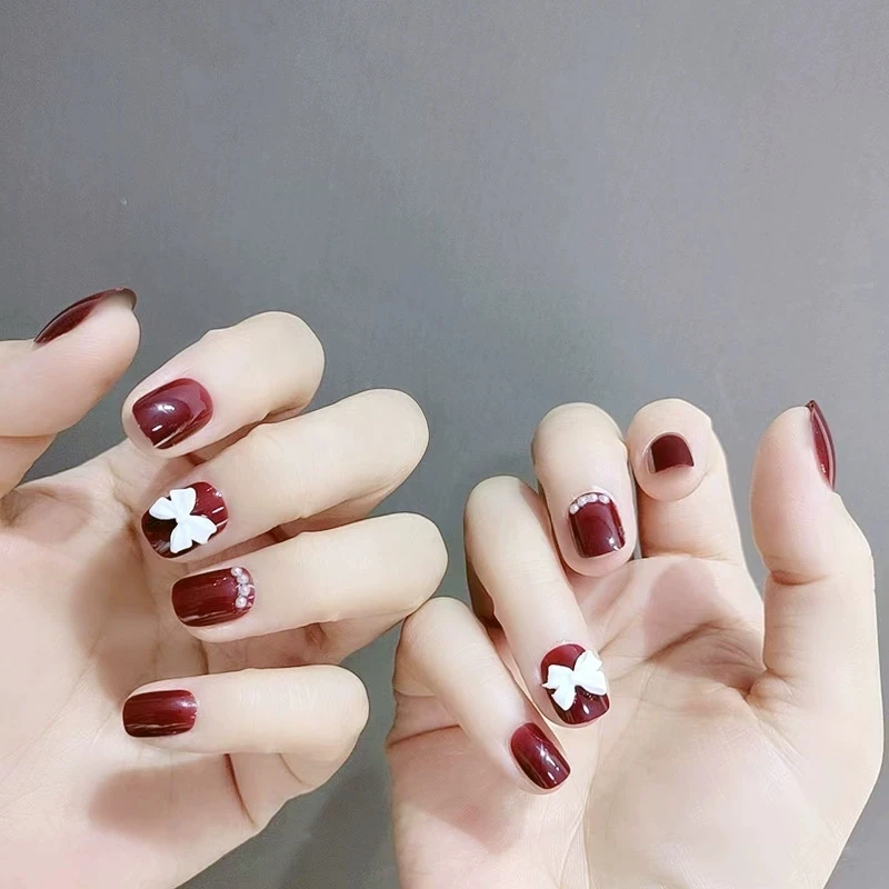 【M149】酒红蝴蝶珍珠可拆卸式穿戴美甲【短款】